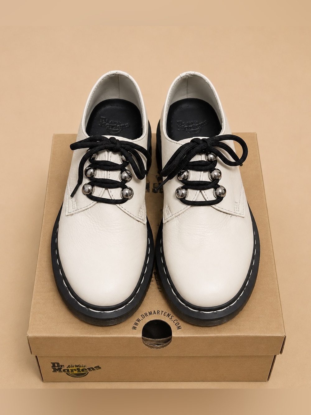 Dr. Martens 1461 HDW Bone Virginia Shoes